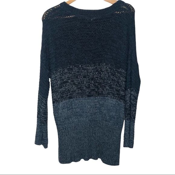 QUINN SWEATER Blue Ombre, Hi Lo, Long Sleeve Round Neck Pullover size M - Picture 1 of 5